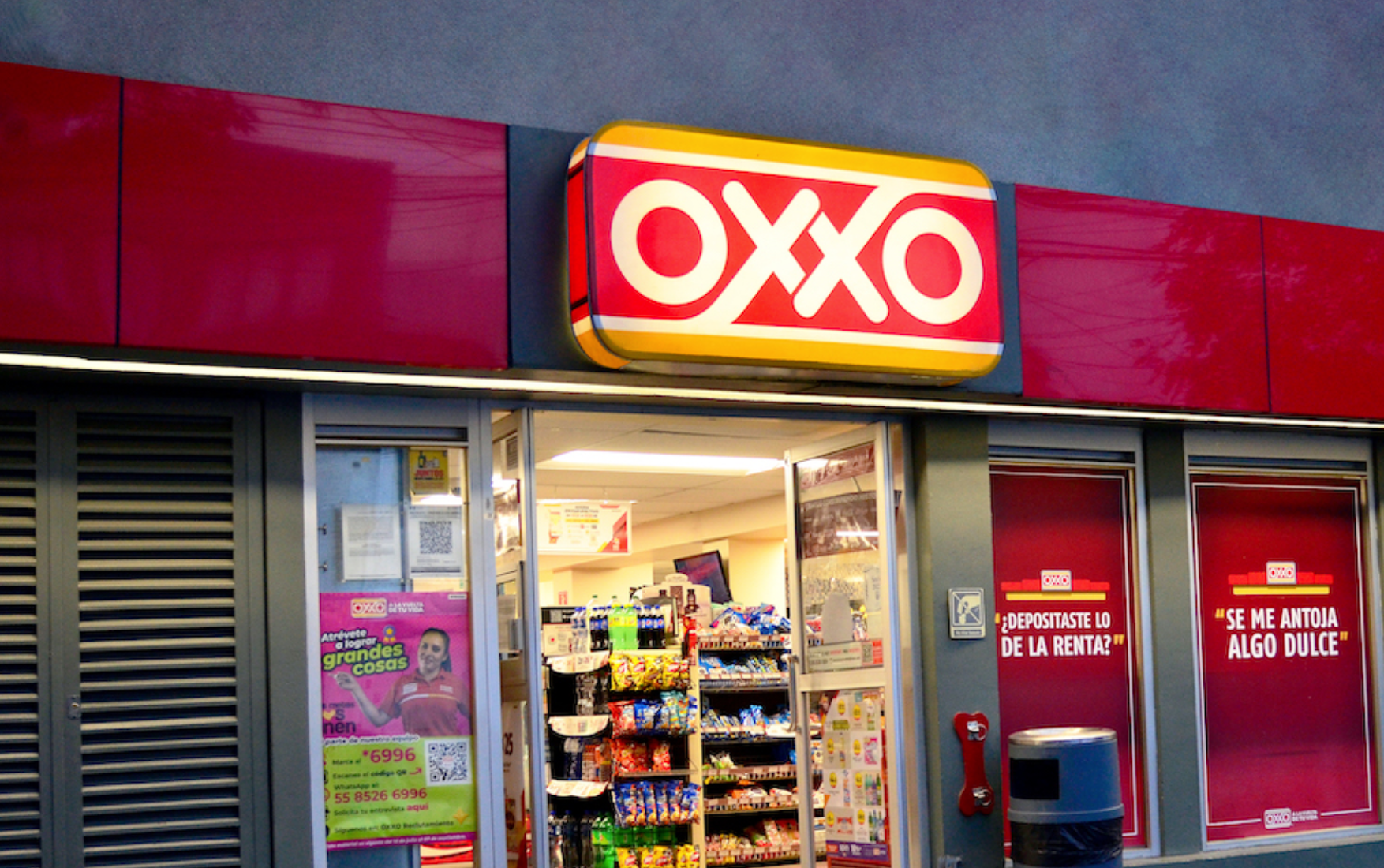 Realizan ataques simultáneamente en tiendas Oxxo en Michoacán 